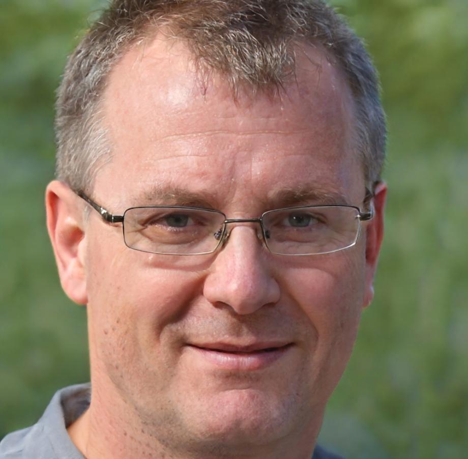 Portrait of Callum Braeburn, Senior Financial Strategist